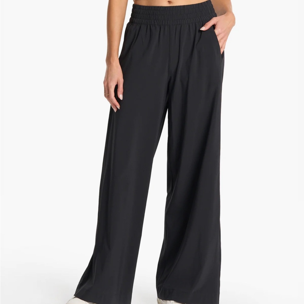 Vuori wide leg villa pant